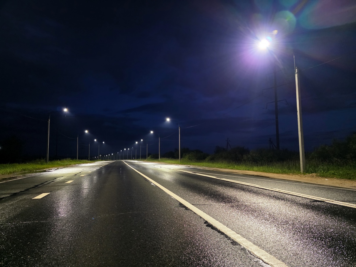 Нижегородский филиал ПАО «Россети Центр и Приволжье» напоминает водителям о правилах электробезопасности на дорогах - фото 1